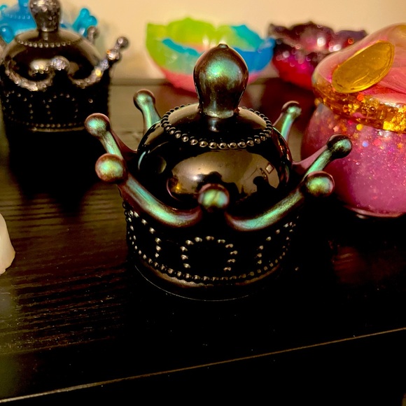 CROWN TRINKET BOXES 👑 - Picture 10 of 12